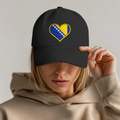 Kapa sa šiltom – Bosna u srcu | Prednja štampa