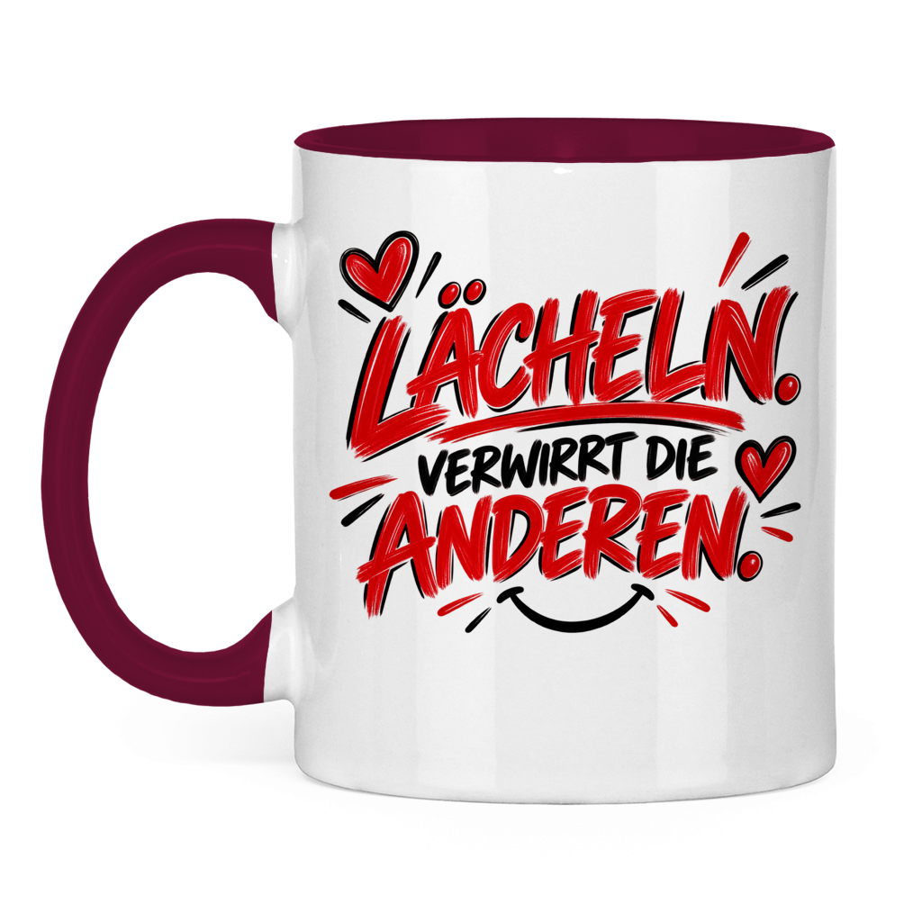 Tasse „Lächeln verwirrt die anderen“ – Lustige Spruchtasse mit Humor