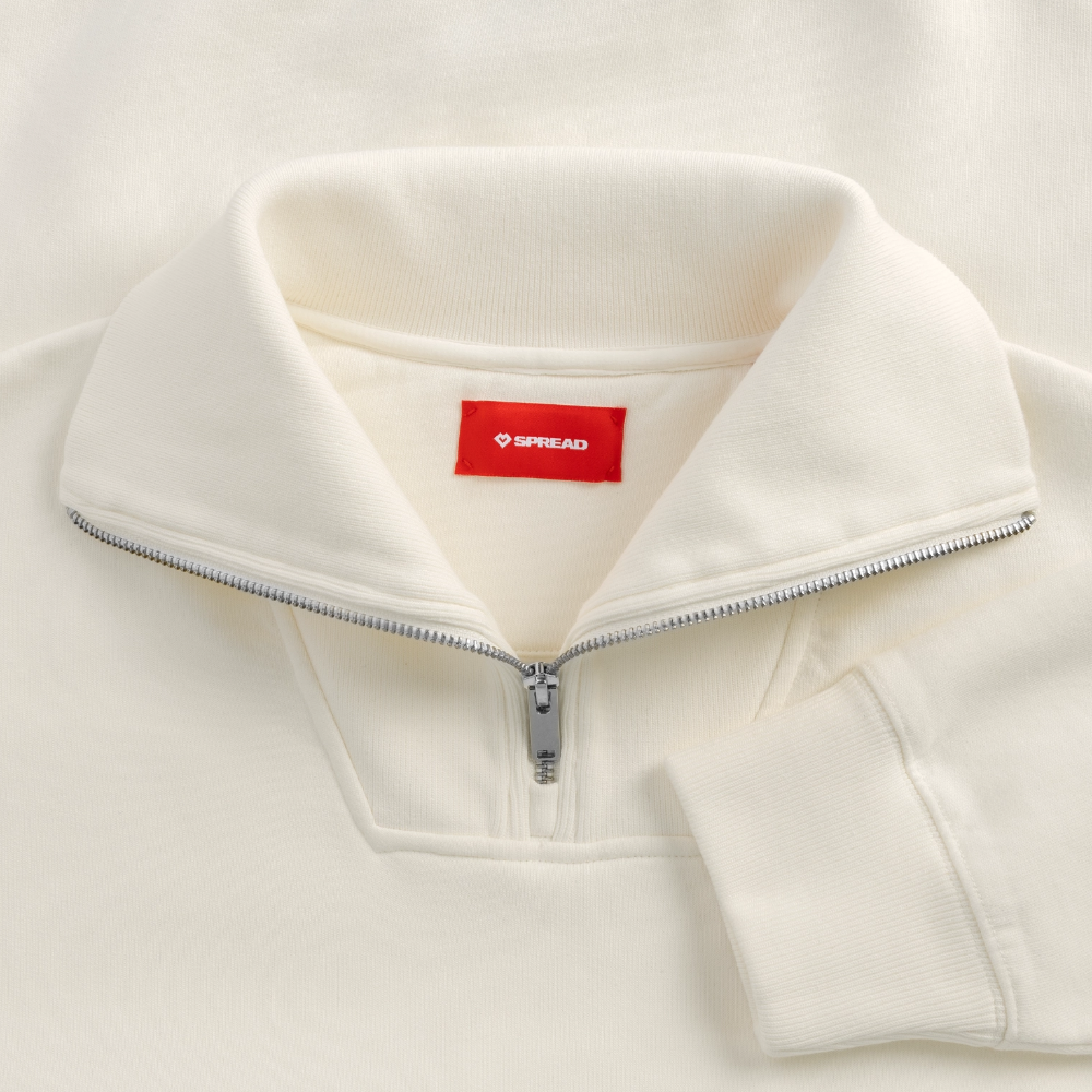 KRAJINA Premium Half-Zip Hoodie – Bosnische Lilie mit dezentem Brustprint | SPREAD - Naturweiß
