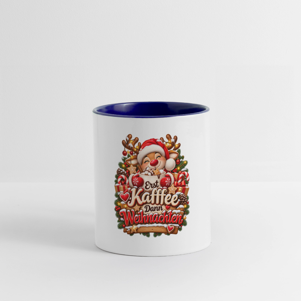 Weihnachtstasse 🎄 Erst Kaffee, dann Weihnachten – Lustige Kaffeetasse 325 ml - Weiß/Kobaltblau