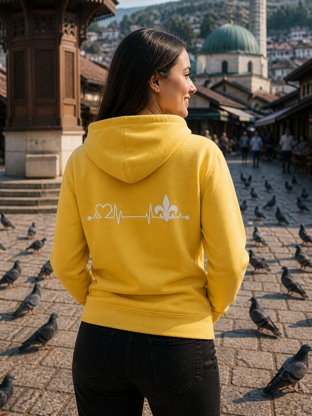 Ženski Premium Organski Hoodie – Srce Bosne | Print na leđima